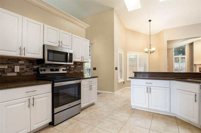 1058 ALMOND TREE CIRCLE, Orlando, FL 32835