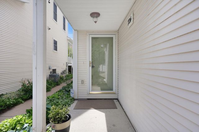 724 E 25th Street, Minneapolis, MN 55404