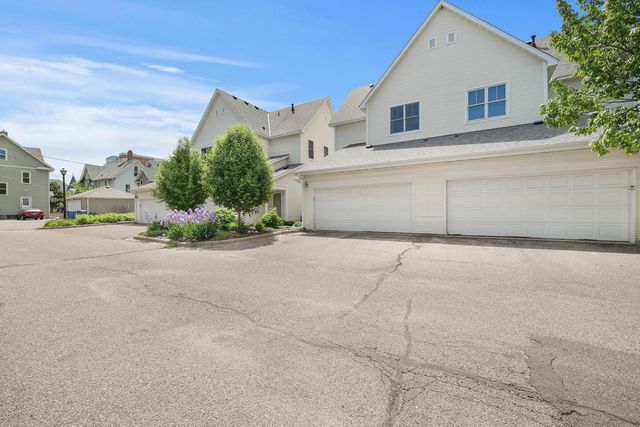 724 E 25th Street, Minneapolis, MN 55404