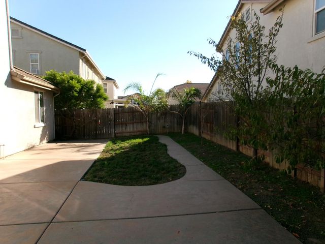10272 Beckley Way, Elk Grove, CA 95757