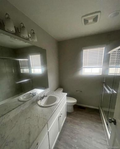 237 S Old Hammer Street, Aurora, CO 80018