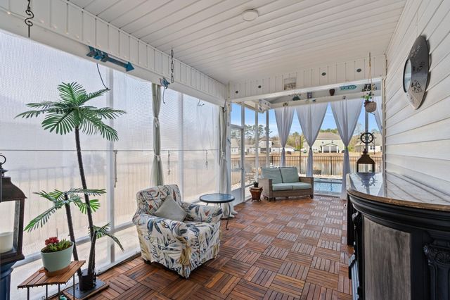 3025 Sutherland Dr., Little River, SC 29566