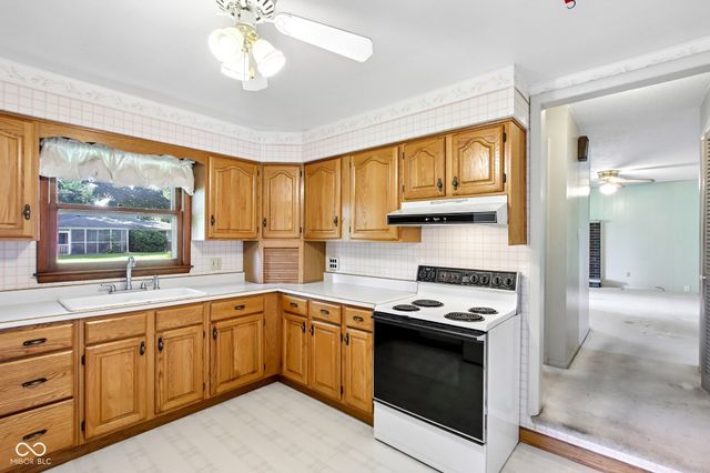 2579 Tod Lane, Anderson, IN 46013