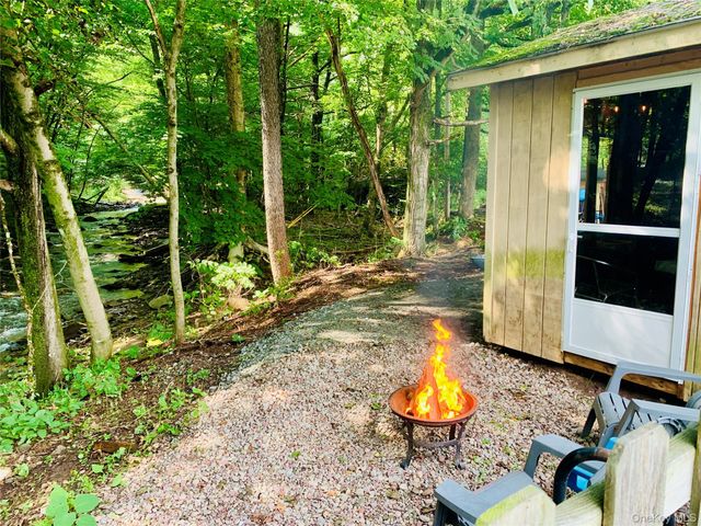 5 Bethlehem Road, Callicoon Center, NY 12776
