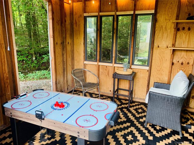 5 Bethlehem Road, Callicoon Center, NY 12776