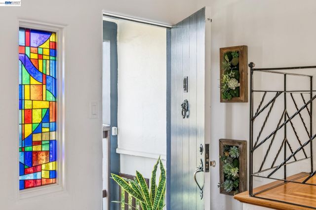 491 VINCENTE AVENUE, Berkeley, CA 94707