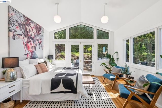 491 VINCENTE AVENUE, Berkeley, CA 94707