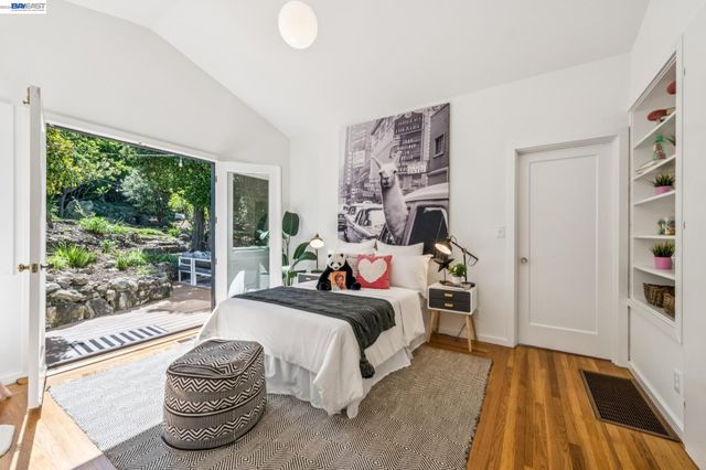 491 VINCENTE AVENUE, Berkeley, CA 94707