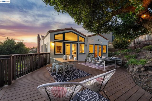 491 VINCENTE AVENUE, Berkeley, CA 94707