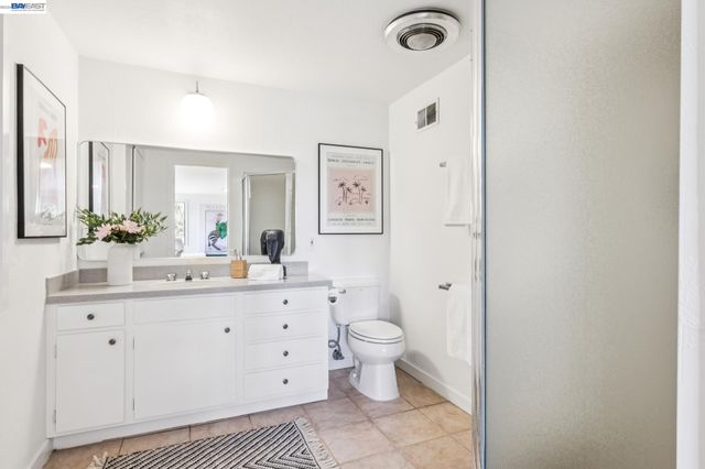 491 VINCENTE AVENUE, Berkeley, CA 94707