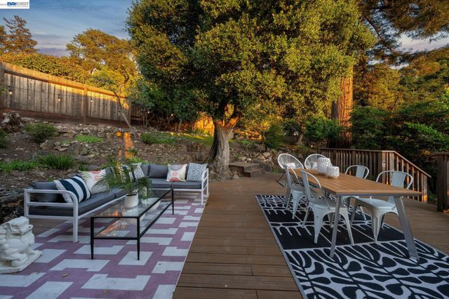 491 VINCENTE AVENUE, Berkeley, CA 94707