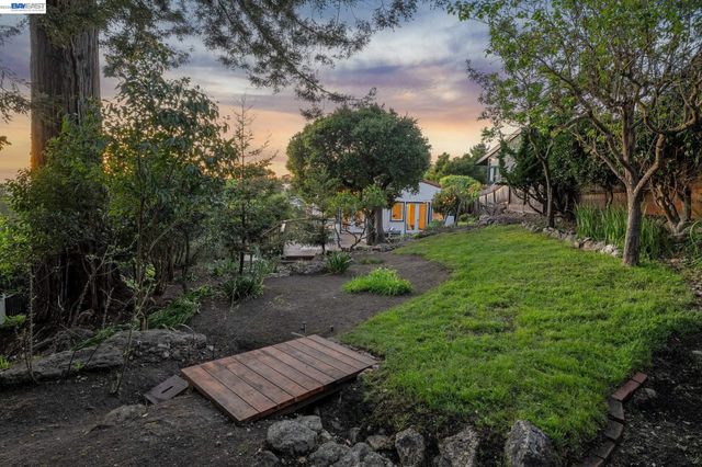 491 VINCENTE AVENUE, Berkeley, CA 94707