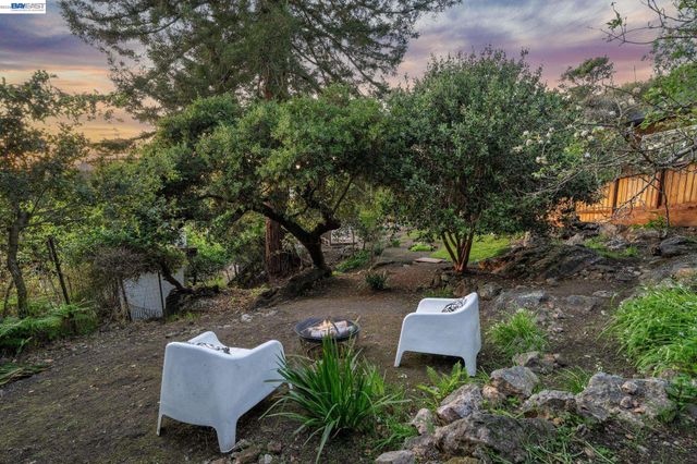 491 VINCENTE AVENUE, Berkeley, CA 94707