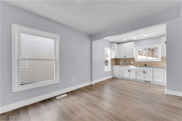 337 Lucas Street, Barberton, OH 44203