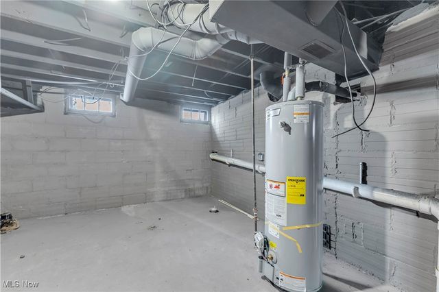 337 Lucas Street, Barberton, OH 44203