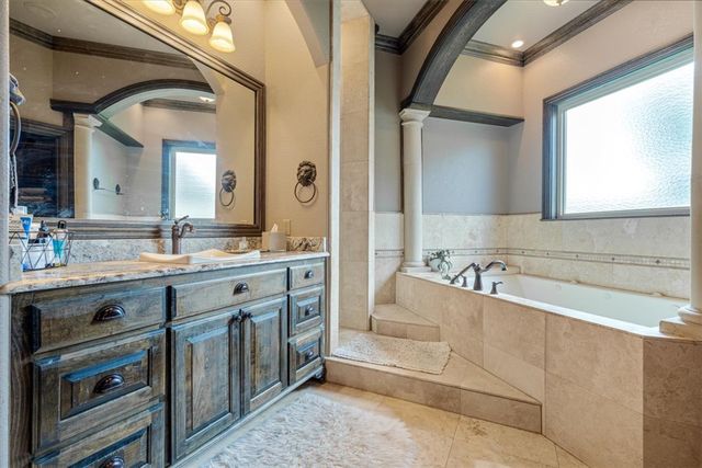 447 Angel Falls Lane, Springdale, AR 72762