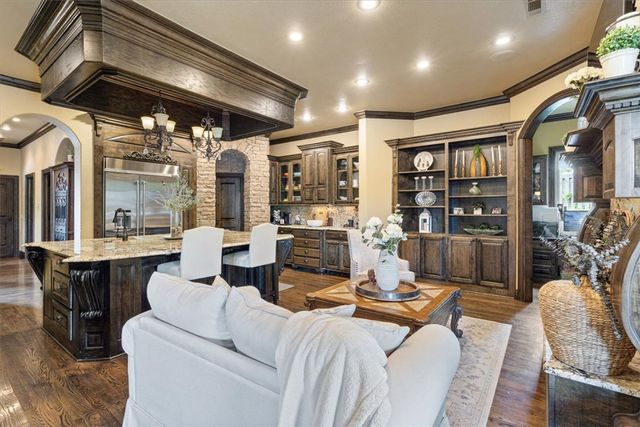 447 Angel Falls Lane, Springdale, AR 72762