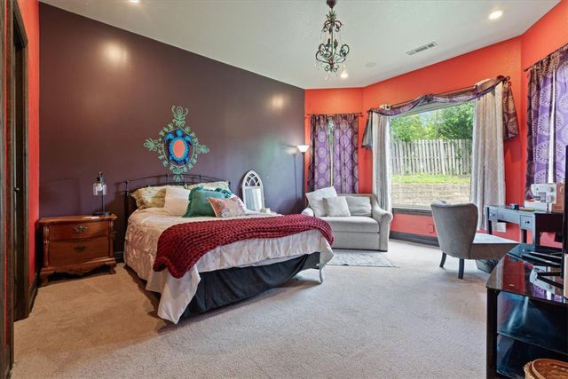 447 Angel Falls Lane, Springdale, AR 72762