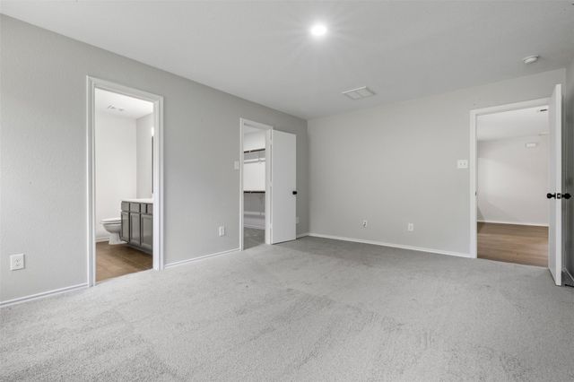 9987 Sterling Place Drive, Conroe, TX 77303