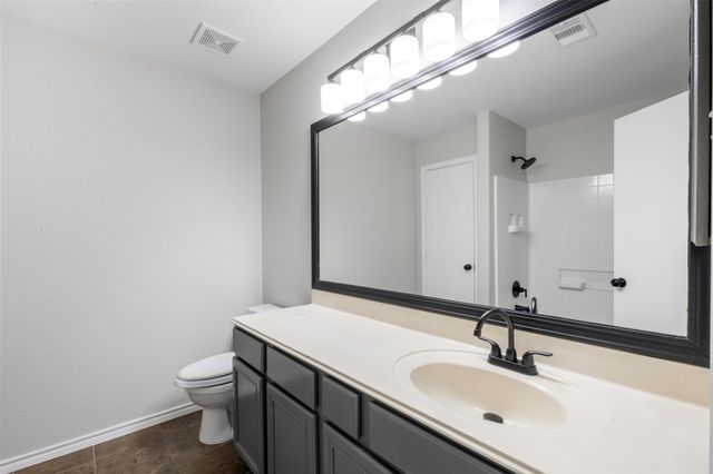 9987 Sterling Place Drive, Conroe, TX 77303