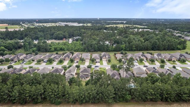 9987 Sterling Place Drive, Conroe, TX 77303