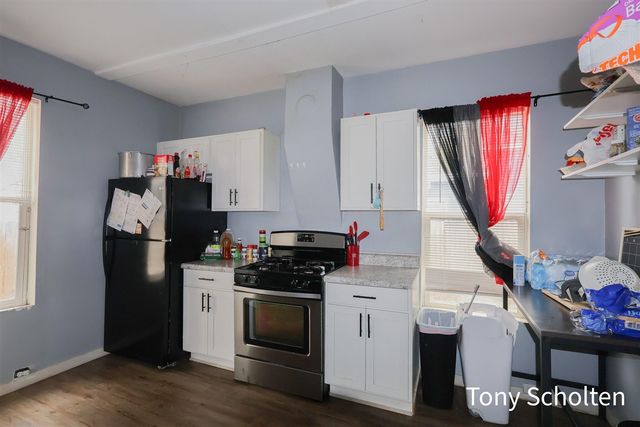 1351 Broadway Avenue, Grand Rapids, MI 49504