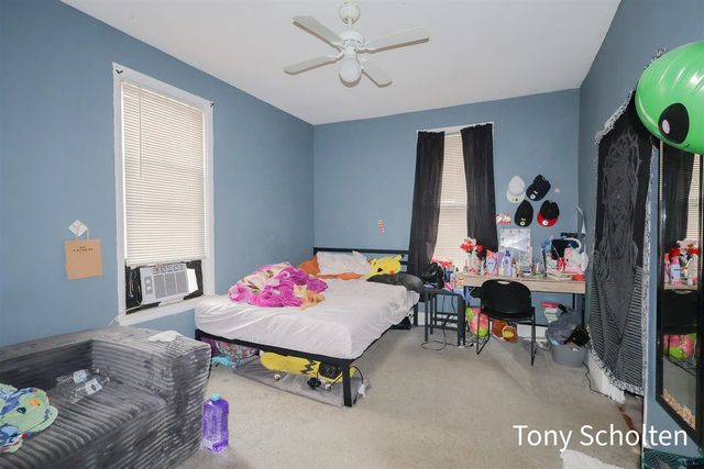 1351 Broadway Avenue, Grand Rapids, MI 49504