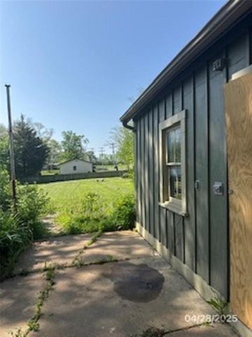 58 W State Street, Mascoutah, IL 62258