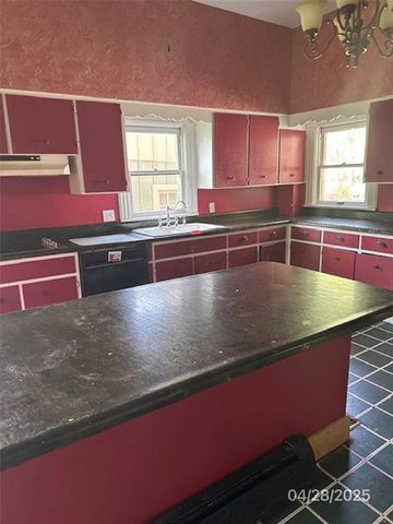 58 W State Street, Mascoutah, IL 62258