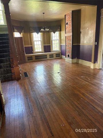 58 W State Street, Mascoutah, IL 62258