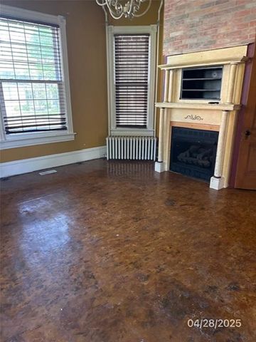 58 W State Street, Mascoutah, IL 62258