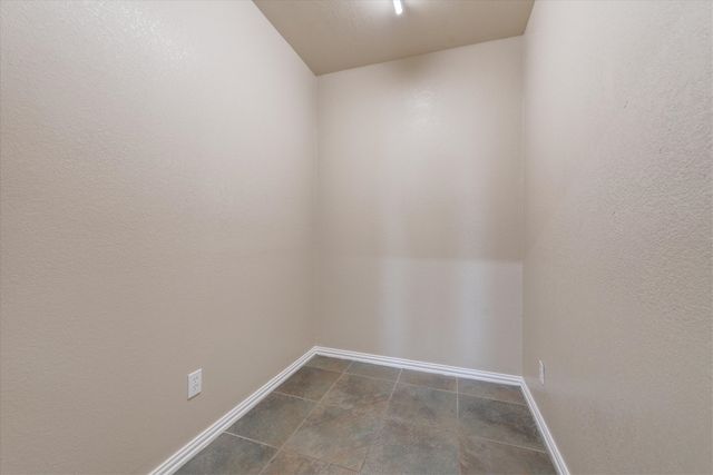 905 Heather Drive 200, Euless, TX 76040