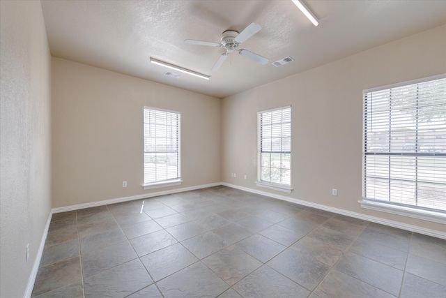 905 Heather Drive 200, Euless, TX 76040