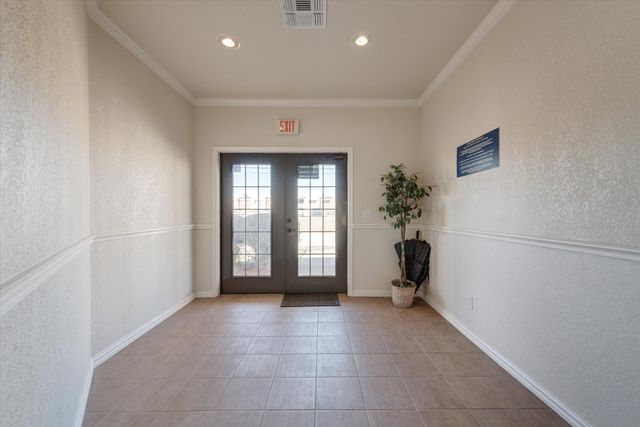 905 Heather Drive 200, Euless, TX 76040