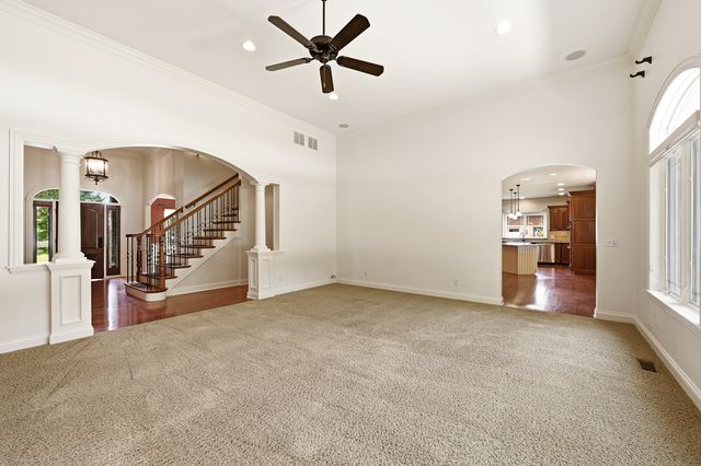 6117 Whitetail Ridge Drive, Yorkville, IL 60560