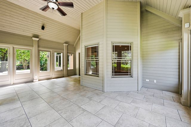 6117 Whitetail Ridge Drive, Yorkville, IL 60560