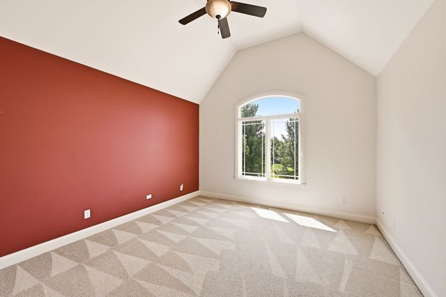 6117 Whitetail Ridge Drive, Yorkville, IL 60560