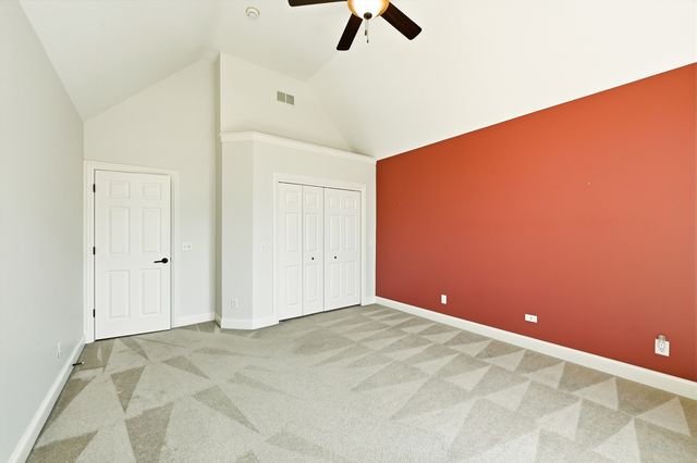 6117 Whitetail Ridge Drive, Yorkville, IL 60560