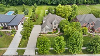 6117 Whitetail Ridge Drive, Yorkville, IL 60560