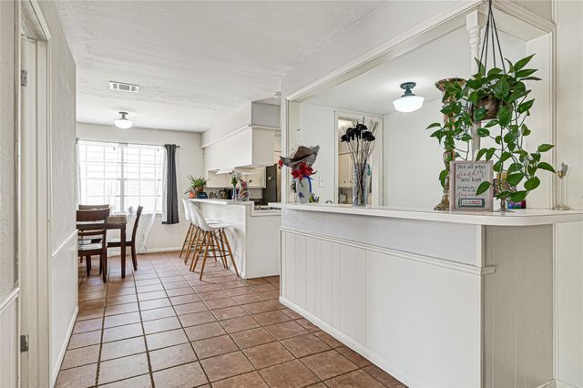 1619 Wagon Gap Trail, Houston, TX 77090