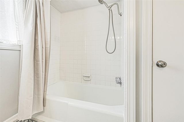 1619 Wagon Gap Trail, Houston, TX 77090