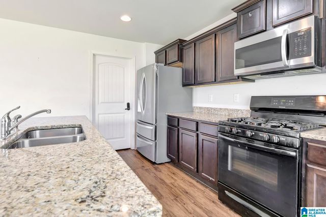 4622 WOODFORD CIRCLE, Bessemer, AL 35022