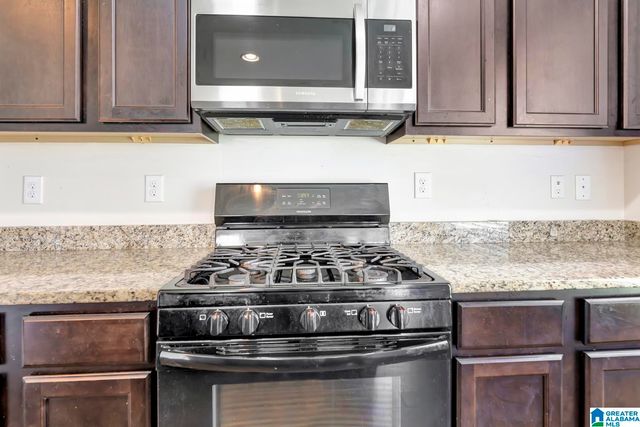 4622 WOODFORD CIRCLE, Bessemer, AL 35022
