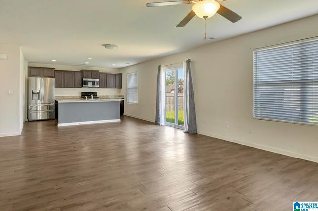 4622 WOODFORD CIRCLE, Bessemer, AL 35022