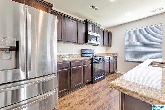 4622 WOODFORD CIRCLE, Bessemer, AL 35022