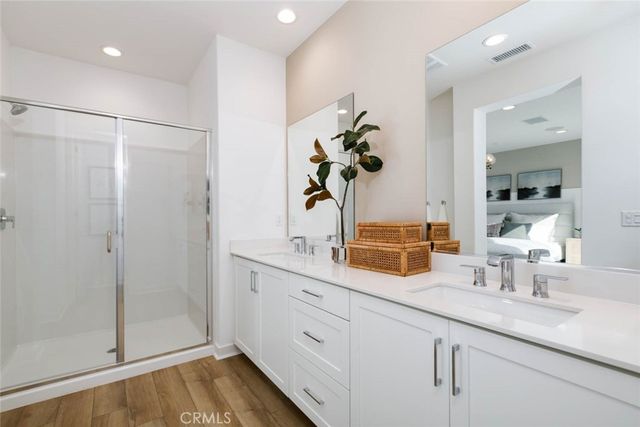 73 Culture, Irvine, CA 92618