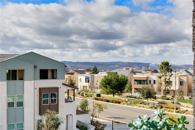 73 Culture, Irvine, CA 92618