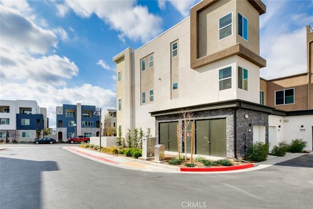 73 Culture, Irvine, CA 92618