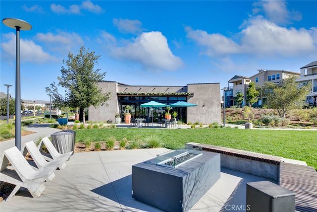 73 Culture, Irvine, CA 92618