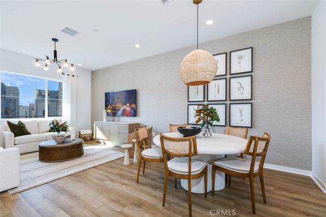 73 Culture, Irvine, CA 92618